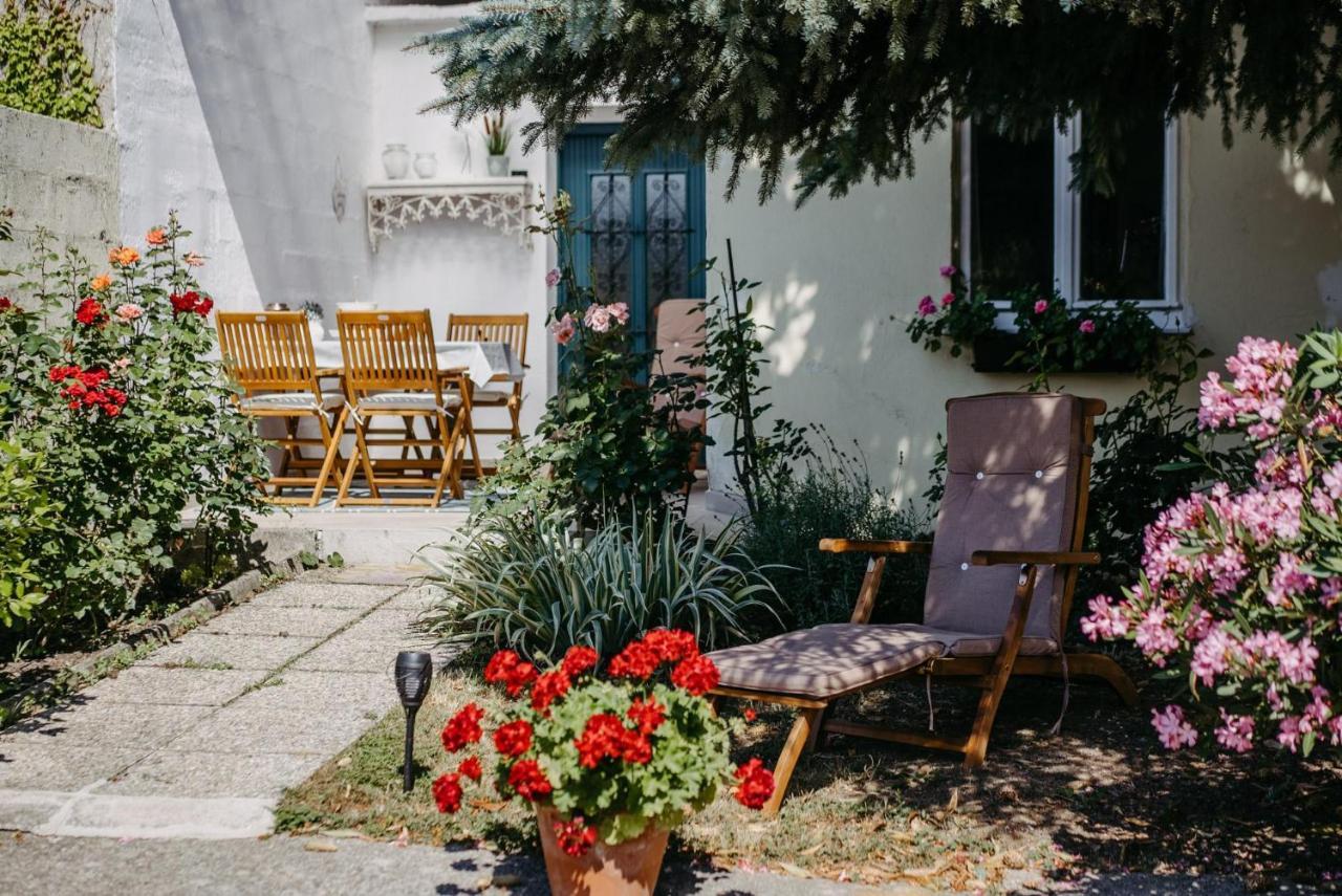 Das Kleine Haus Breitenbrunn am Neusiedler See Exterior foto